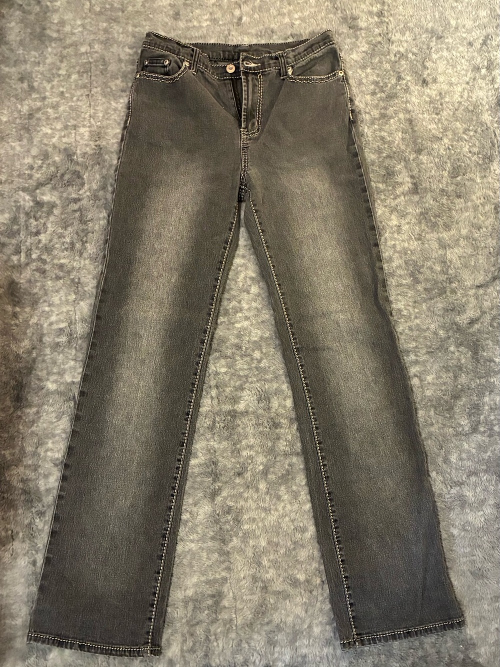 Diane Gilman Vintage Wash Straight-Leg Jeans in Charcoal